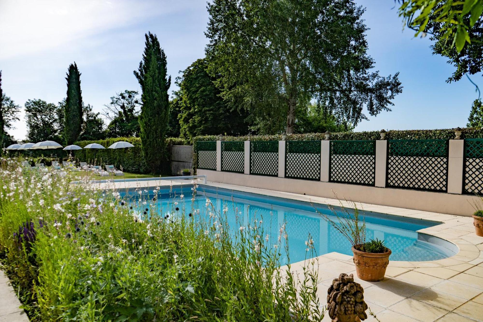 Crosmières Hotel Haras De La Potardiere מראה חיצוני תמונה
