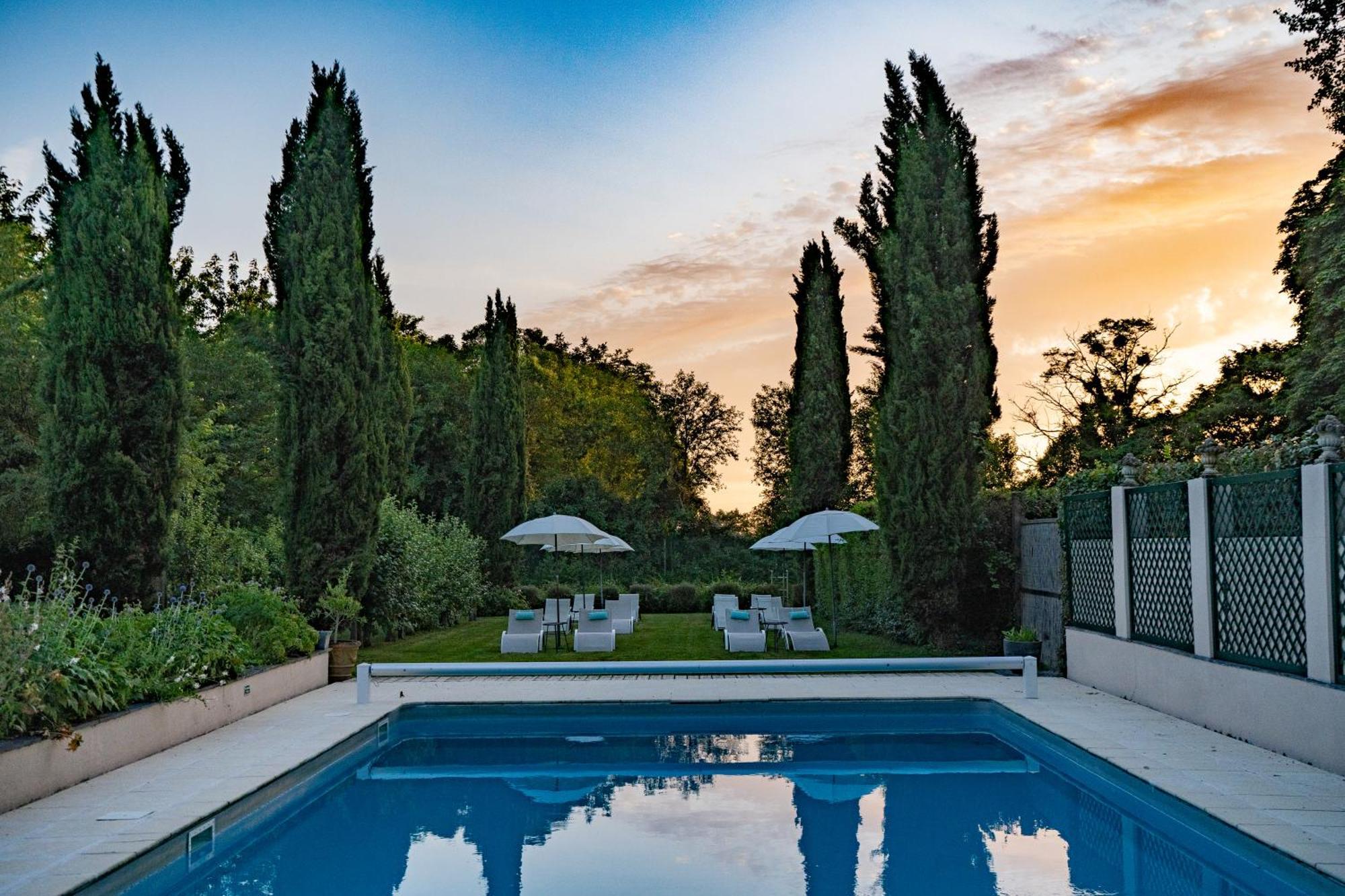 Crosmières Hotel Haras De La Potardiere מראה חיצוני תמונה
