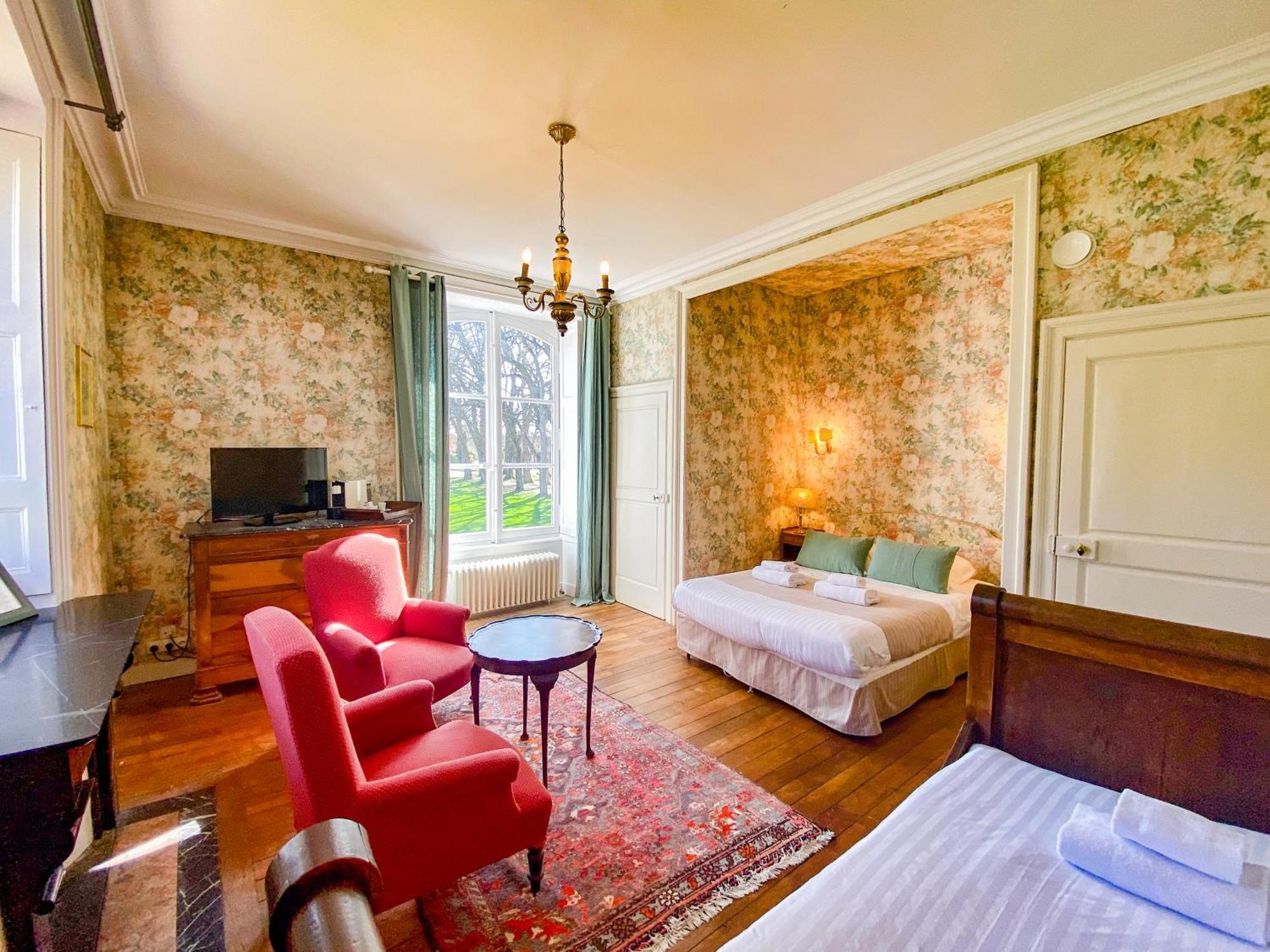 Crosmières Hotel Haras De La Potardiere מראה חיצוני תמונה