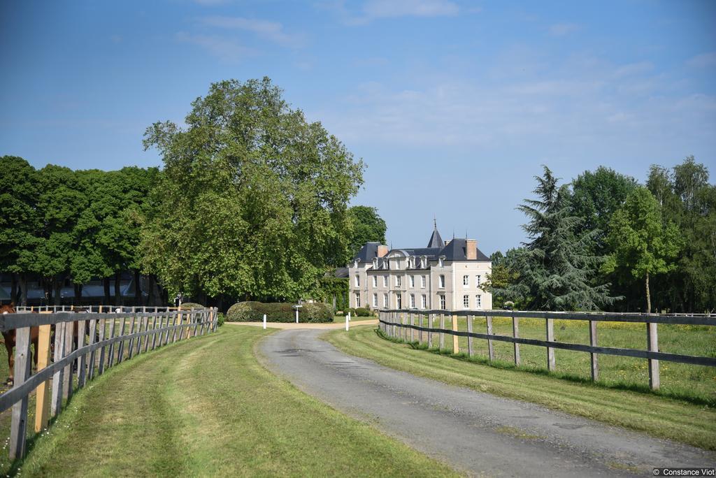 Crosmières Hotel Haras De La Potardiere מראה חיצוני תמונה
